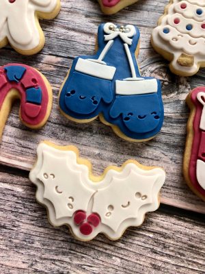 Holly Cookie Cutter and Embosser