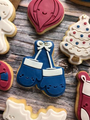 Mittens Cookie Cutter and Embosser