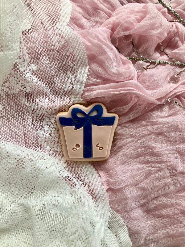 Cute Gift Cookie Cutter and Embosser, Present