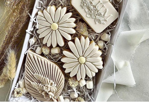 Flower Cookie Cutter and Fondant Stamp, Gardening, Mothers Day, Mother's Day, Get Well Soon