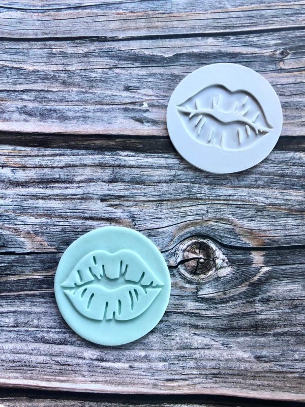 Lips Fondant Stamp Embosser, Pucker Up, Kiss, Pout, Valentine's Day, Kisses