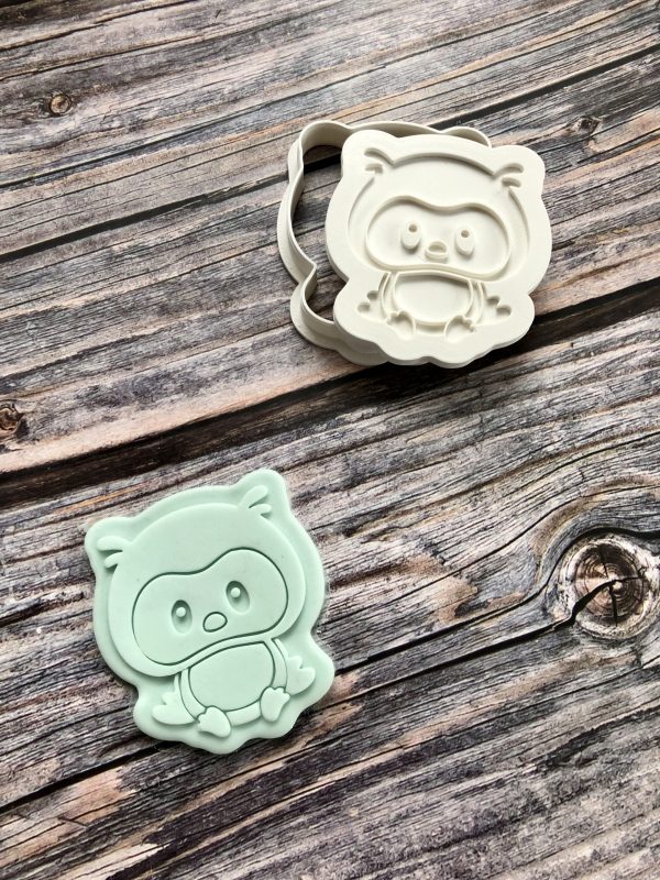 Owl Cookie Cutter and Fondant Stamp Embosser, Farm Animal, Bird, Halloween