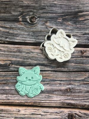 Wolf Cookie Cutter and Fondant Stamp Embosser, Woodland Theme, Big Bad Wolf