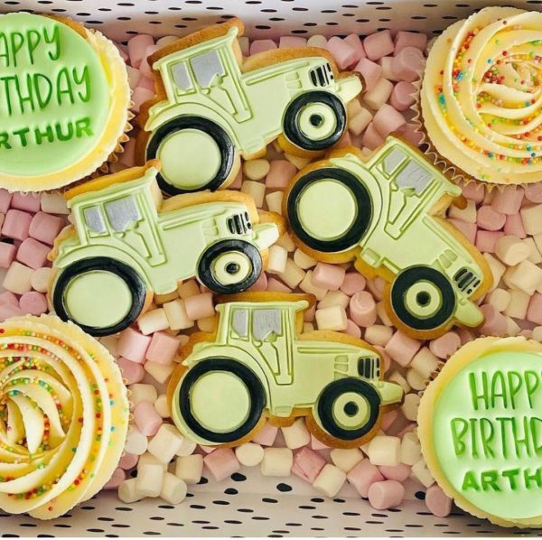 tractor Tractor Cookie Cutter and Fondant Stamp, Farm Theme, Farmer