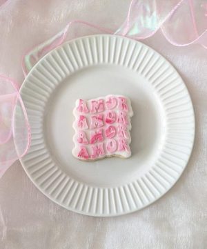 Amor Cookie Cutter and Fondant Embosser