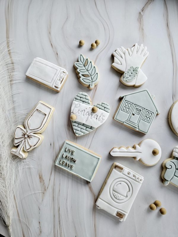 Microwave Cookie Cutter and Fondant Stamp, New Home, Baking