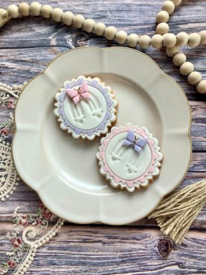 Pretty Border Cookie Cutter and Fondant Stamp