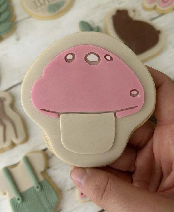 Toadstool Cookie Cutter and Fondant Stamp Embosser, Woodland Theme, Fairies, Mushroom