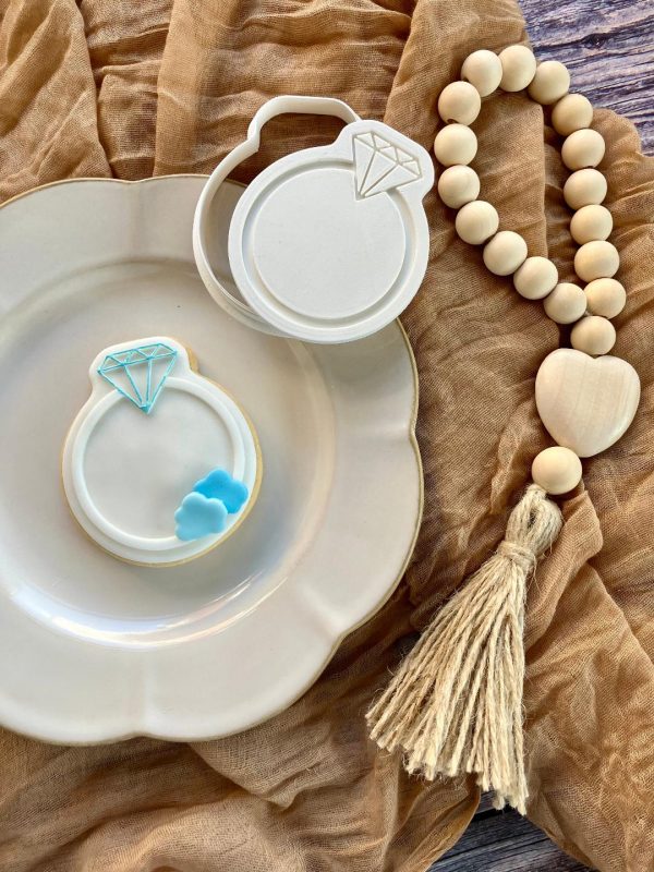 Ring Cookie Cutter and Fondant Stamp Embosser
