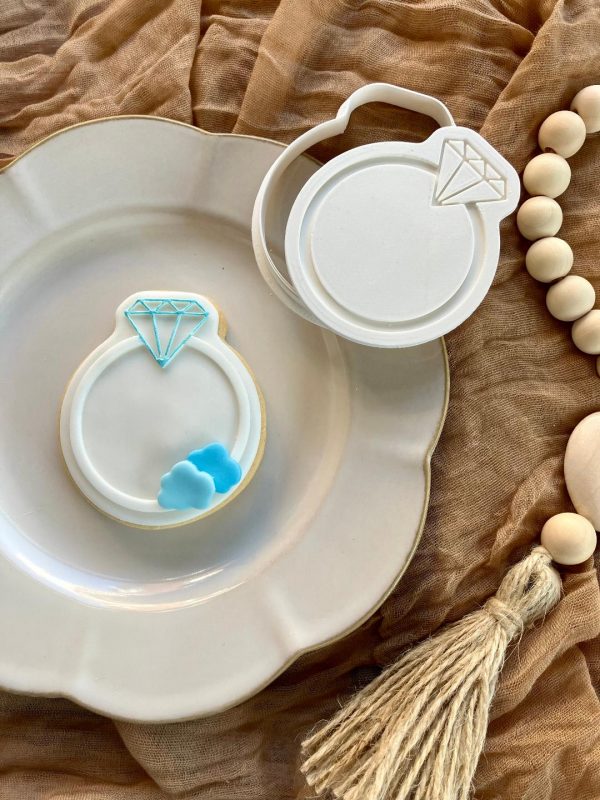 Ring Cookie Cutter and Fondant Stamp Embosser