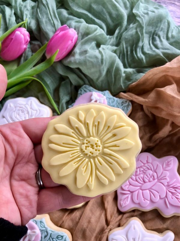 Flower Cookie Cutter and Fondant Embosser