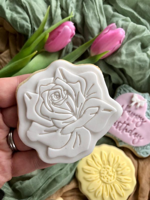 Flower Cookie Cutter and Fondant Stamp Embosser Flower Cookie Cutter and Fondant Stamp Embosser
