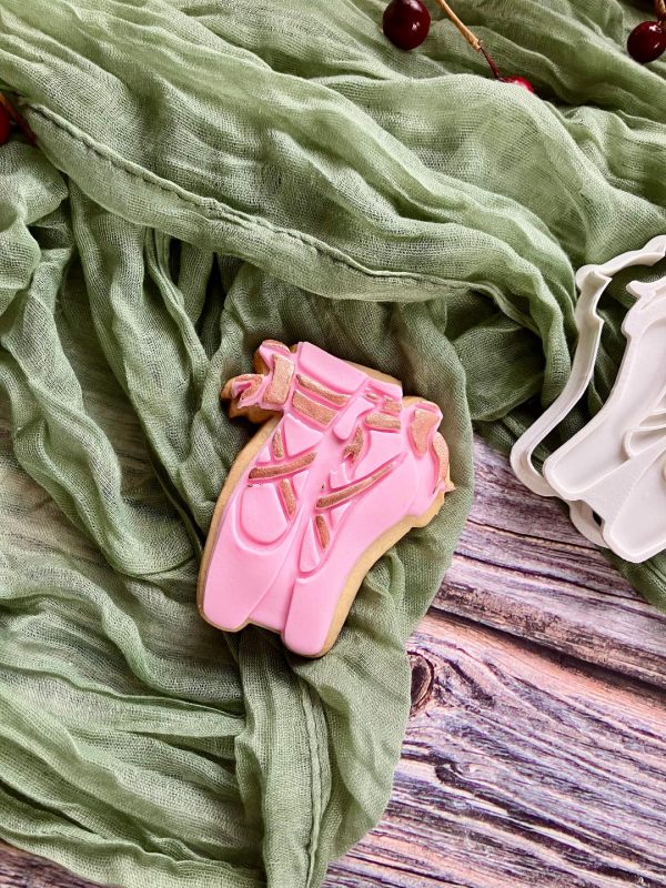Ballet Shoes Cookie Cutter and Fondant Stamp Ballet Shoes Cookie Cutter and Fondant Stamp