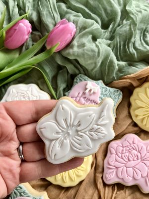 Flower Cookie Cutter and Fondant Embosser
