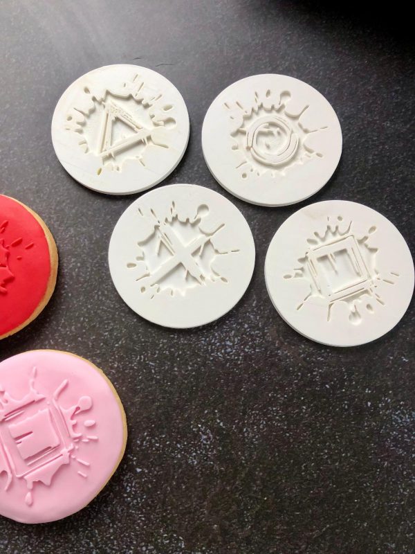 Gaming Fondant Embosser, Playstation Theme Letter Set