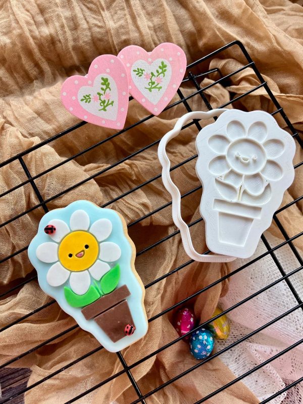 Flower Pot Cookie Cutter and Fondant Stamp Embosser