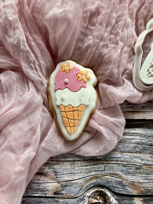 Ice Cream Cookie Cutter and Fondant Stamp Embosser, Smiley Ice Cream, Summer, Vacation