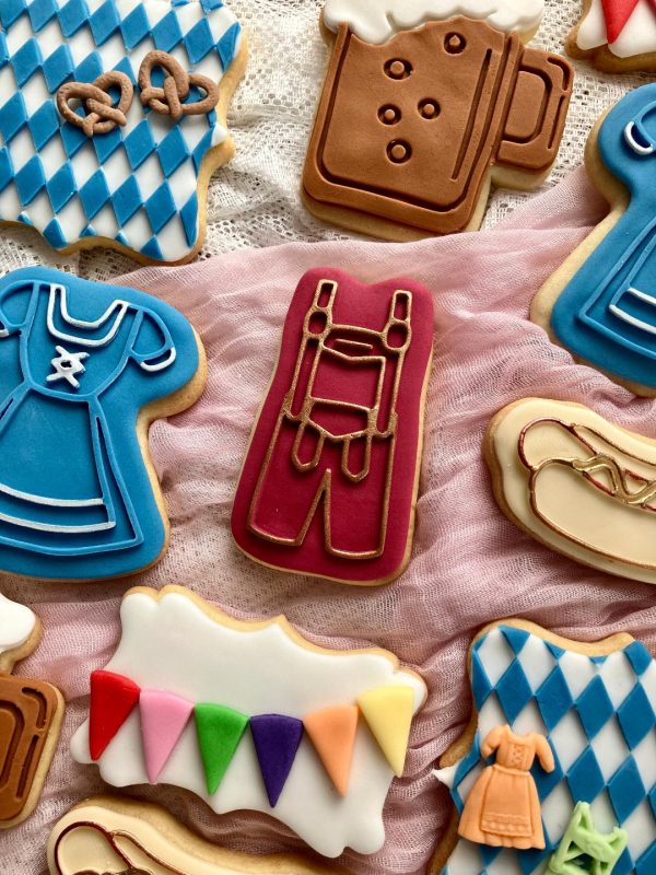 Lederhosen Cookie Cutter and Fondant Stamp Embosser, Oktoberfest, Clothes, German Theme