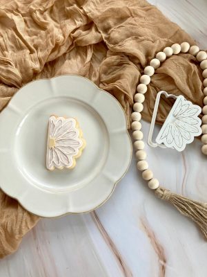 Wildflower Cookie Cutter and Fondant Stamp Embosser, Half Flower, Pretty Flower, Daisy