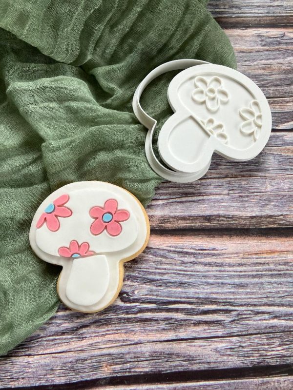 Toadstool Cookie Cutter and Fondant Stamp Embosser, Woodland Theme, Fairies, Hippie Mushroom