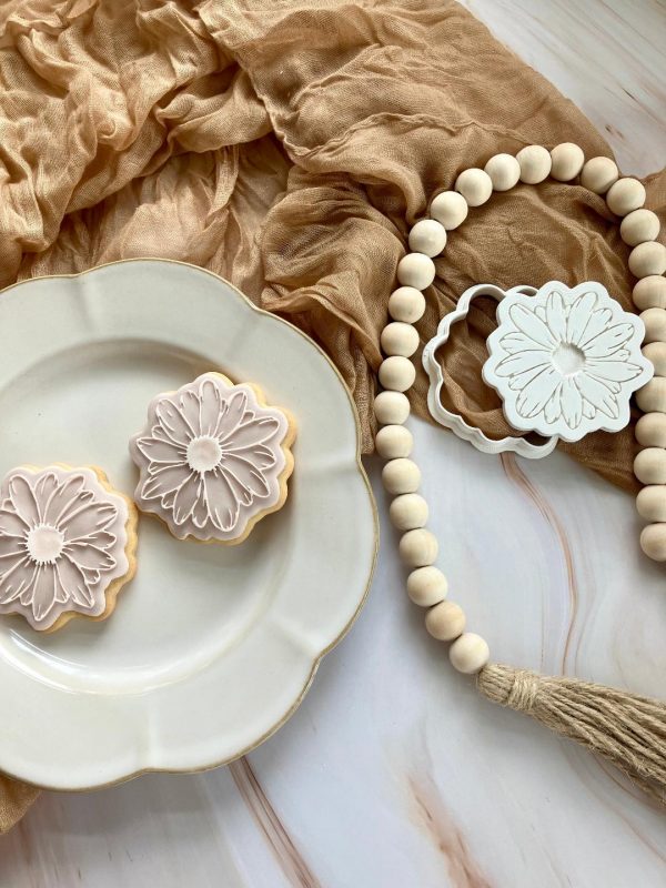 Flower Cookie Cutter and Fondant Stamp Embosser, Wildflower, Bloom, Daisy