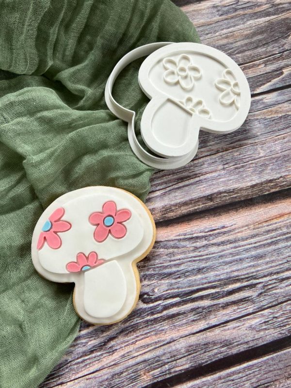 Toadstool Cookie Cutter and Fondant Stamp Embosser, Woodland Theme, Fairies, Hippie Mushroom