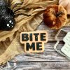 Bite Me Cookie Cutter & Fondant Stamp – Cheeky Halloween Embosser (8cm) “Bite Me” cookie cutter and fondant stamp set displayed on a Halloween-themed plate, 3D-printed from biodegradable food-safe PLA