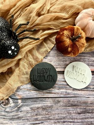 7cm round Happy Halloween fondant embosser with embossed spooky lettering, 3D-printed from biodegradable food-safe PLA