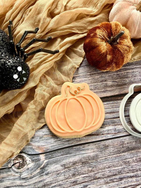 Pumpkin Cookie Cutter and Fondant Stamp Embosser Pumpkin Cookie Cutter and Fondant Stamp Embosser