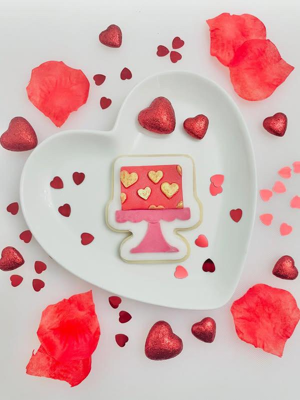 Cake Cookie Cutter and Fondant Embosser Cake Cookie Cutter and Fondant Embosser