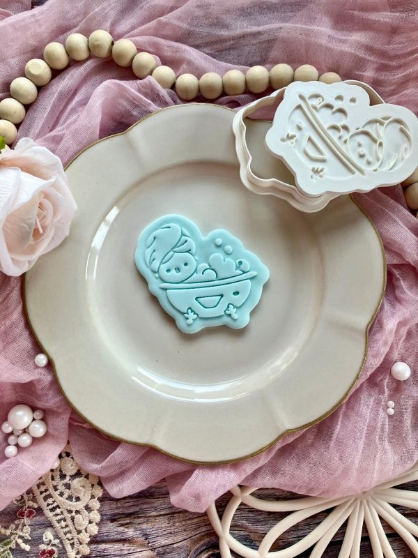 Lady in Bubble Bath Cookie Cutter and Fondant Stamp Embosser