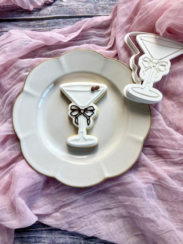 Glass Cookie Cutter and Fondant Stamp Embosser Glass Cookie Cutter and Fondant Stamp Embosser