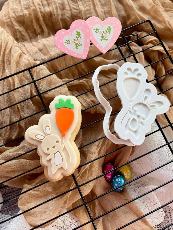 Rabbit with Carrot Balloon Cookie Cutter and Fondant Stamp Embosser Rabbit with Carrot Balloon Cookie Cutter and Fondant Stamp Embosser