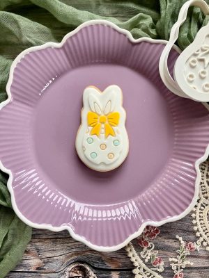 Bunny Egg Cookie Cutter and Fondant Embosser