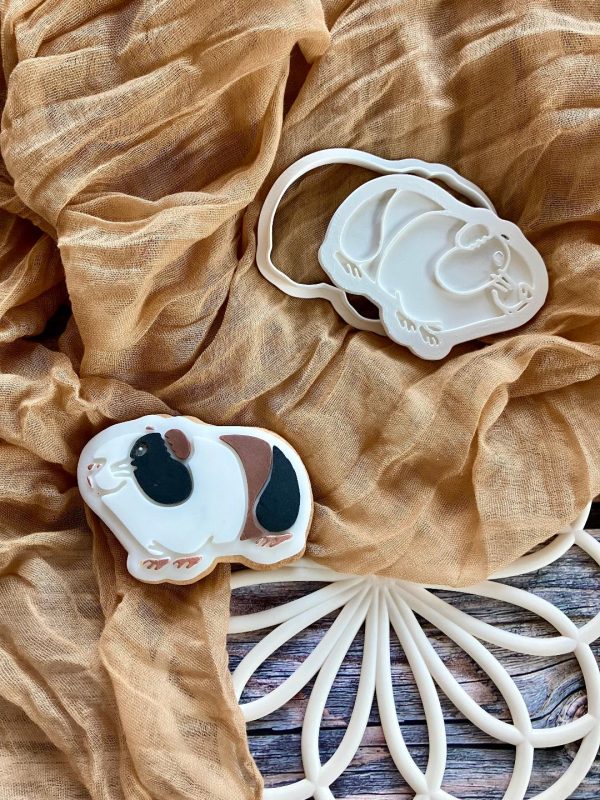 Guinea Pig Cookie Cutter and Fondant Embosser Guinea Pig Cookie Cutter and Fondant Embosser