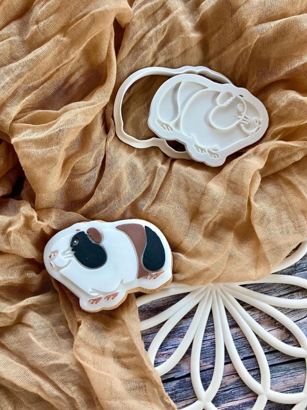 Guinea Pig Cookie Cutter and Fondant Embosser Guinea Pig Cookie Cutter and Fondant Embosser