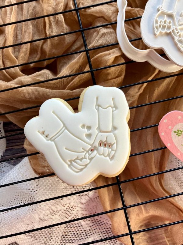 Holding Hands Cookie Cutter and Fondant Stamp