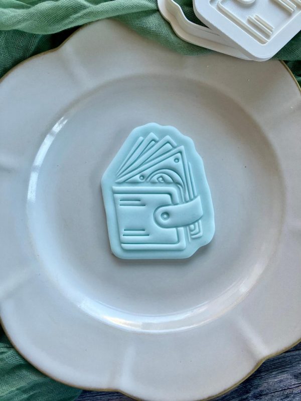 Wallet Cookie Cutter and Fondant Embosser Wallet Cookie Cutter and Fondant Embosser