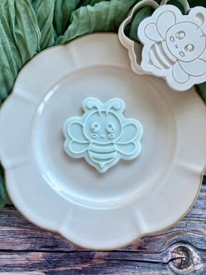 Bumble Bee Cookie Cutter and Fondant Embosser