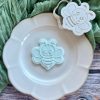 Bumble Bee Cookie Cutter and Fondant Embosser Bumble Bee Cookie Cutter and Fondant Embosser