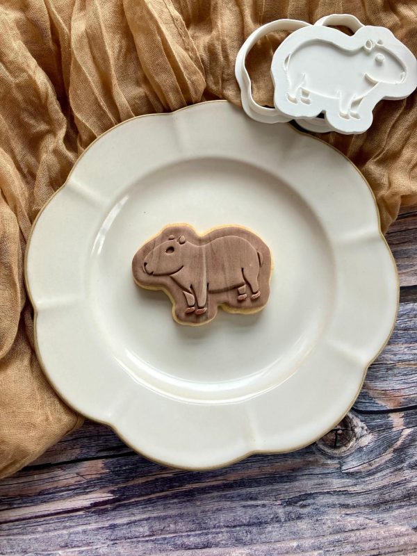 Capybara Cookie Cutter and Fondant Embosser