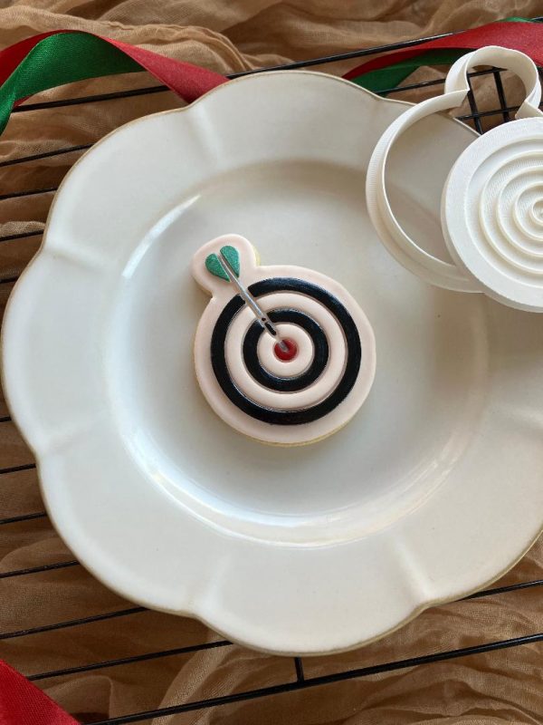 Dart Board and Dart Cookie Cutter and Fondant Embosser