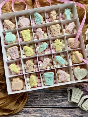 Set of 6 Miniature Cookie Cutters and Embossers