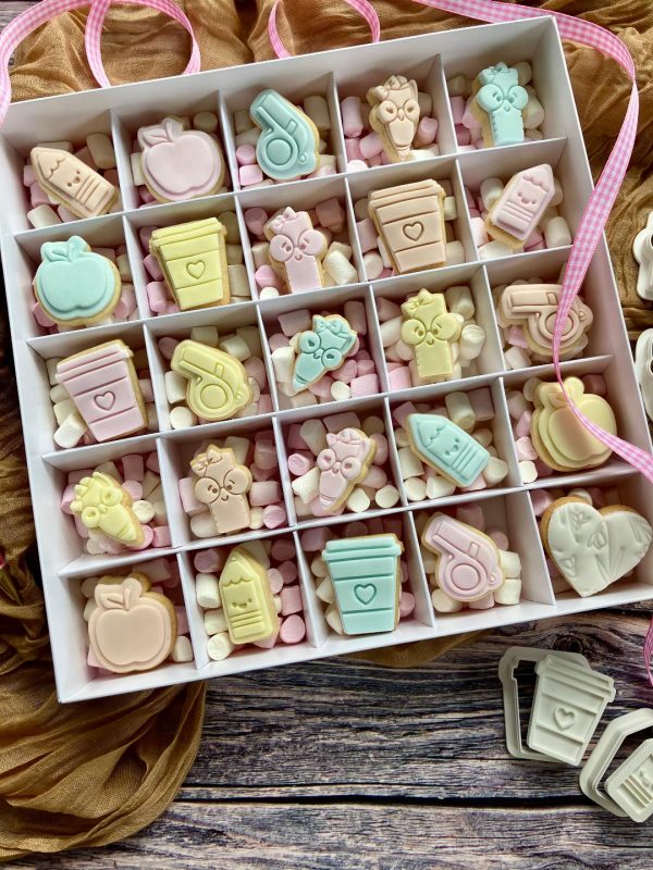 Set of 6 Miniature Cookie Cutters and Embossers