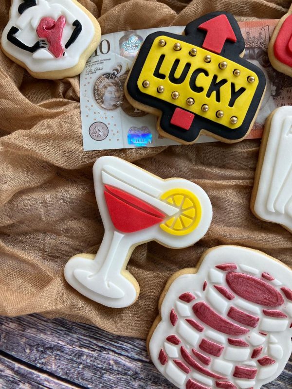 Cocktail Cookie Cutter & Fondant Stamp – Cosmo Party