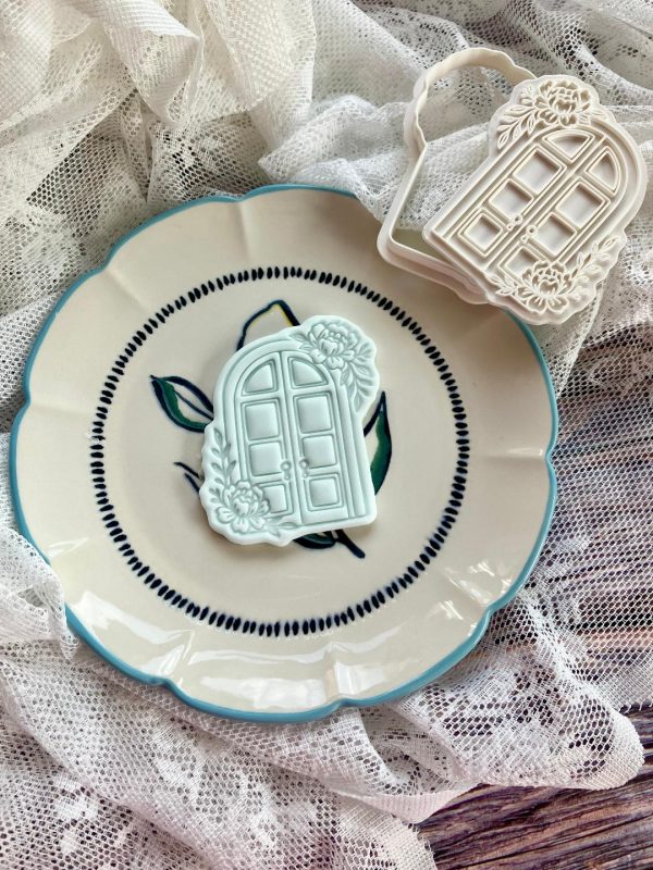 Grecian Door Cookie Cutter and Fondant Stamp Grecian Door Cookie Cutter and Fondant Stamp