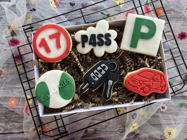 IMG_8858 ‘P4SS’ Number Plate Fondant Embosser – 7cm Cookie Stamp for Driving Test Bakes, New Driver Gifts, and Car-Themed Treats