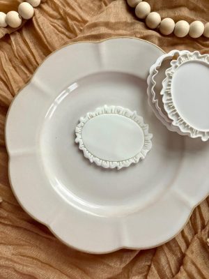 8cm frilly frame cookie cutter and outline fondant stamp with blank centre
