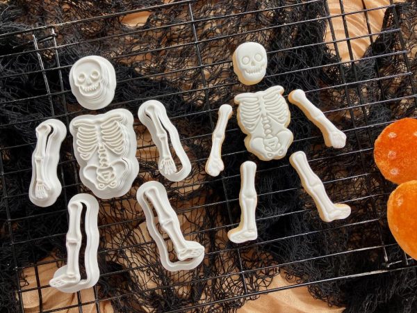 3 Build-a-Skeleton Cookie Cutter & Fondant Embosser Set β 12 Piece Halloween Kit