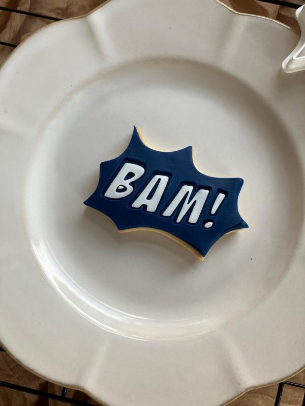 BAM! Cookie Cutter & Fondant Embosser – Comic Book Superhero Design (8cm)